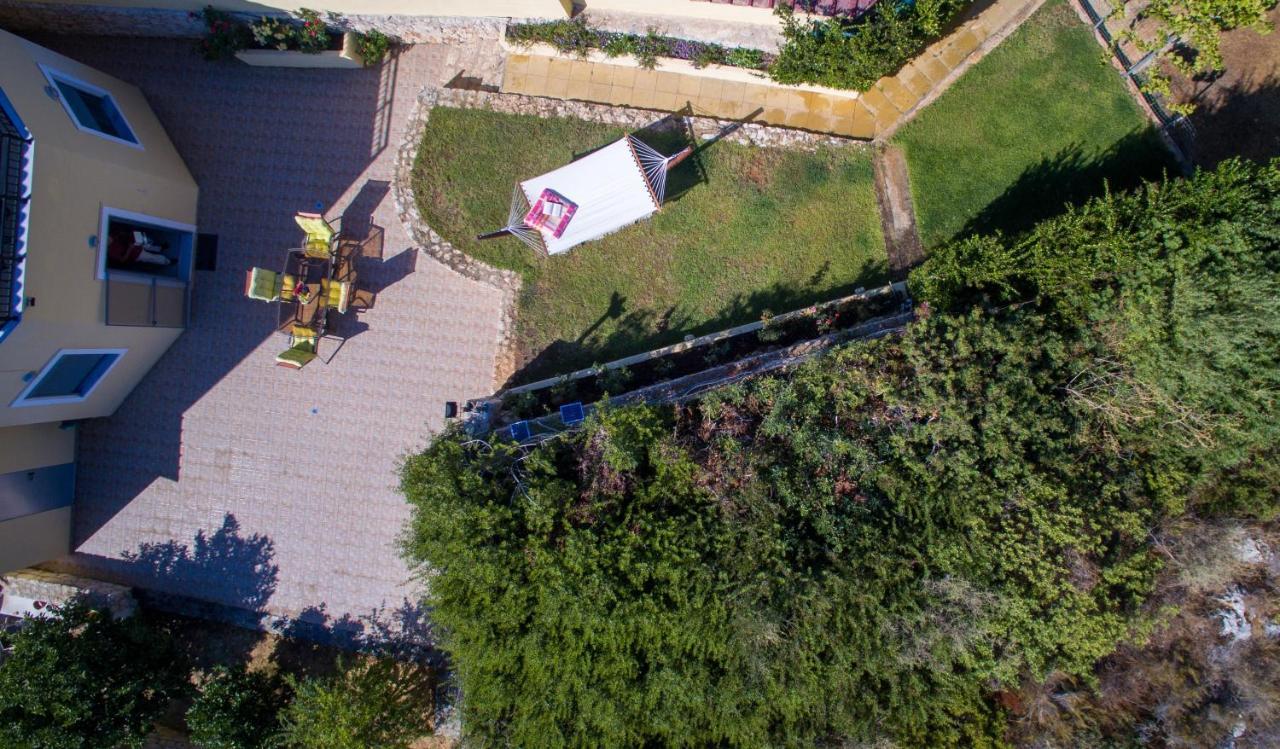 Argoulidhés Sunny Hideaway Residence Close To The Nature المظهر الخارجي الصورة