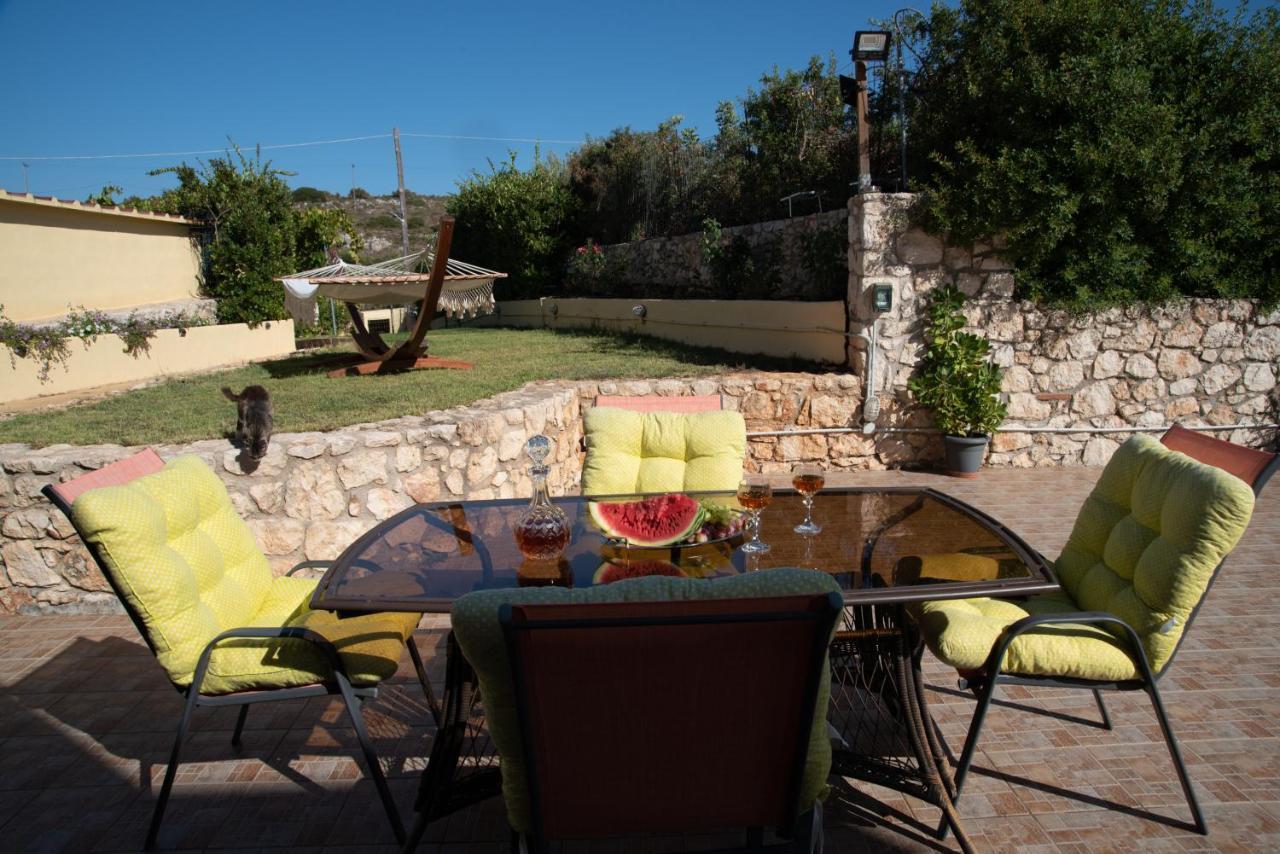 Argoulidhés Sunny Hideaway Residence Close To The Nature المظهر الخارجي الصورة